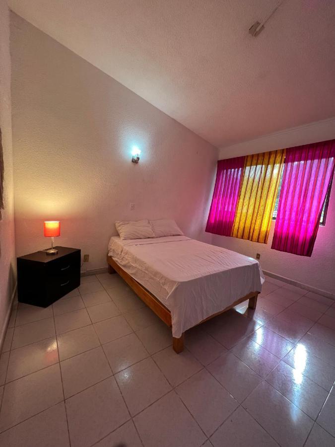 Hostel Pinata Puerto Escondido  Ngoại thất bức ảnh