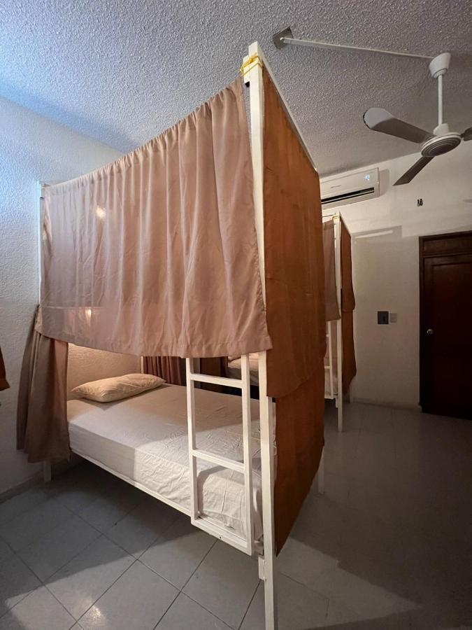 Hostel Pinata Puerto Escondido  Ngoại thất bức ảnh